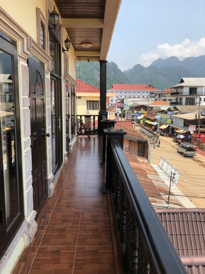 Soutjai Guesthouse & Restaurant Vang Vieng Eksteriør bilde