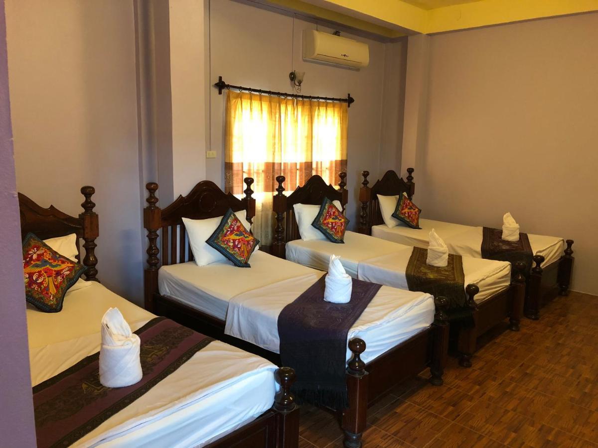 Soutjai Guesthouse & Restaurant Vang Vieng Eksteriør bilde